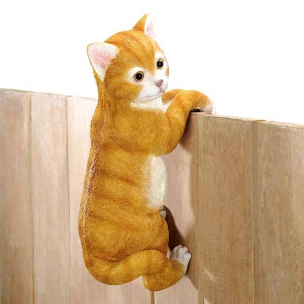 Climbing Cat Amber Decor